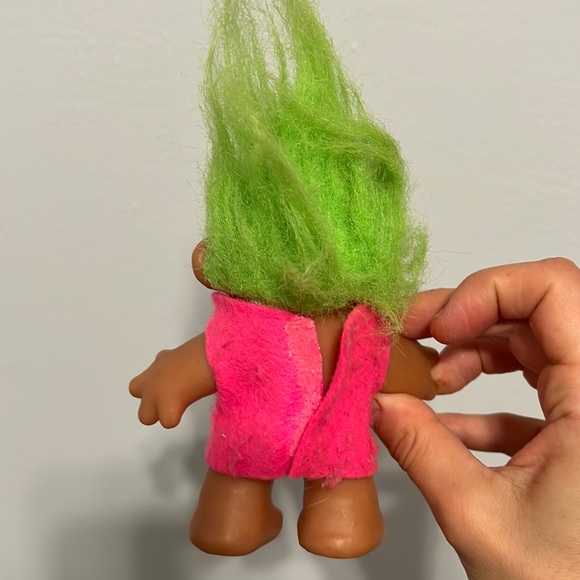 Vintage Dam Troll with Green Hair and Pink Felt Shirt or Dress - Picture 2 of 7